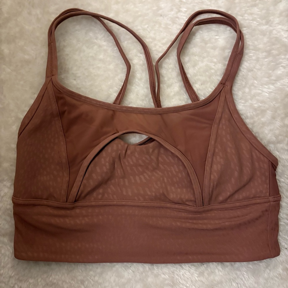 Lululemon nulu and mesh yoga bra